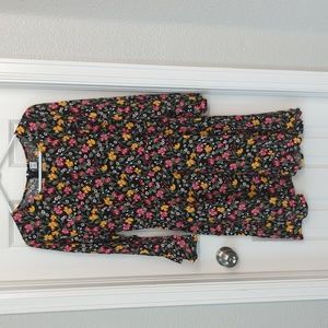 Old Navy long sleeve floral rayon dress size M